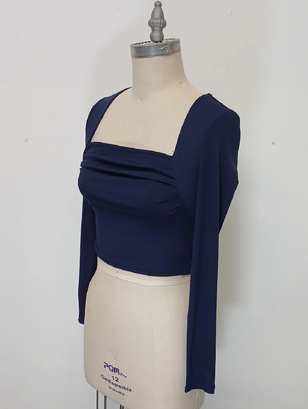 Cider Long Sleeve Square Neck Navy Crop Top / Size Small